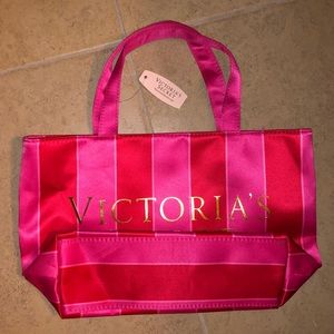 Victoria’s Secret NEW mini purse 💗